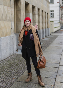 Hebamme Esther Cyrus Photography Dominik Hellmut Wolf