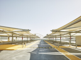 AutoWB: 1.63; 1.00; 1.20,  Kelvin=8467,  Tint=0.0017 Photography Dominik Hellmut Wolf