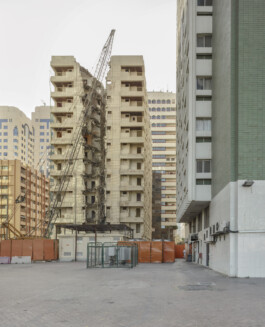 Abu Dhabi—construction fence—001— 66—Dominik Wolf Photography Dominik Hellmut Wolf