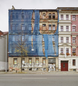 Leipzig Haeuser—Leipzig – Luetznerstrasse bei Tankstelle – Foto Dominik Wolf – CF011129 Photography Dominik Hellmut Wolf